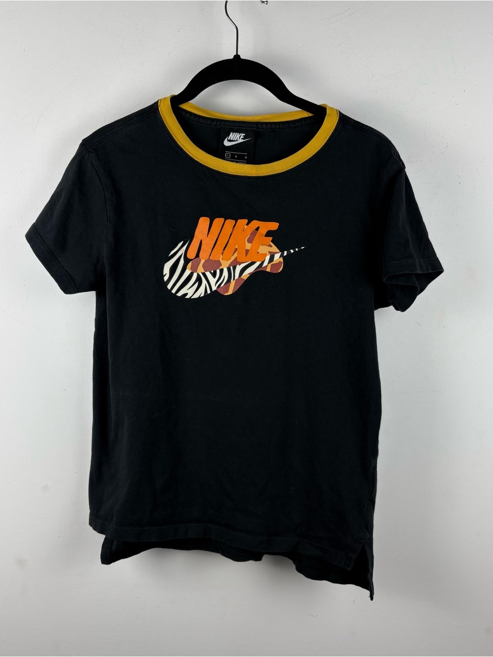 Nike Girls Black Safari Zebra Graphic Tee Shirt Large School Activewear Athletic